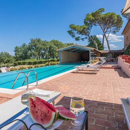 Villa Antica Merelli 12, Emma *