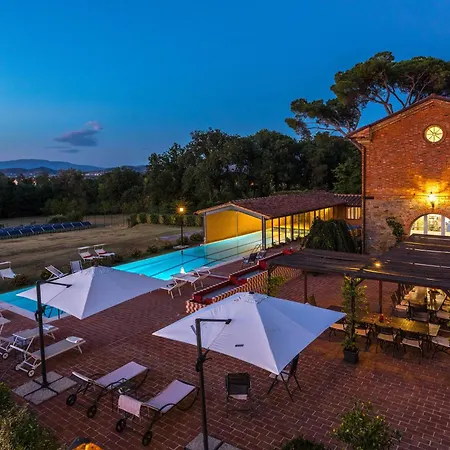 Villa Antica Merelli 12, Emma *